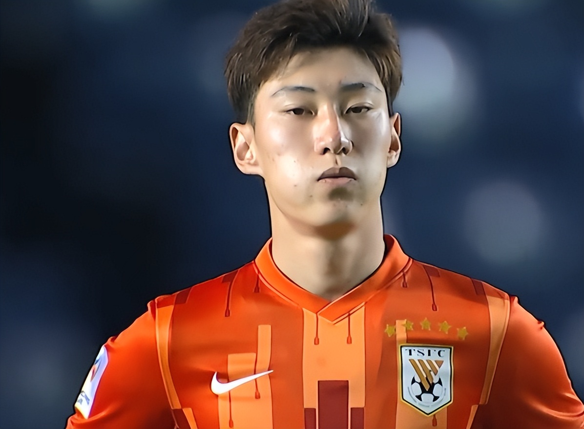 包含集结日深圳队远射贴柱——亚冠节点到来,话题不断,年轻球员获得机会的词条 包含集结日深圳队远射贴柱——亚冠节点到来,话题不断,年轻球员获得机会的词条