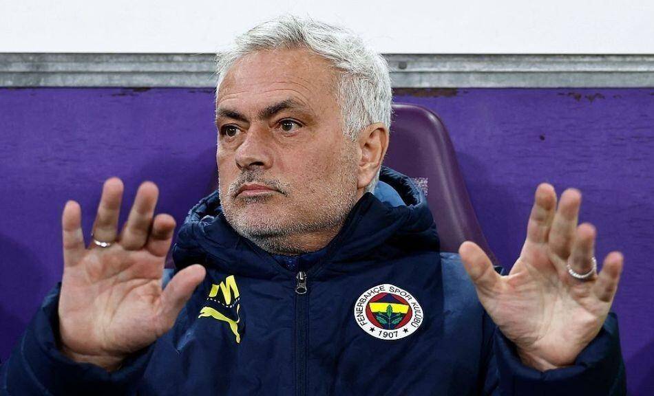 PG电子-官宣日费内巴切备战葡超；队长鼓劲细节流出；质疑声四起；球队文化被再次提及的简单介绍