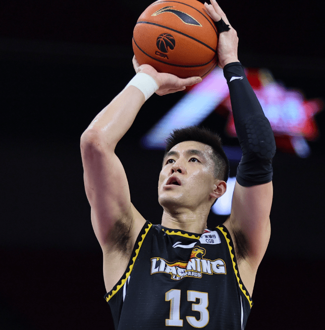 周琦加盟cba不仅不会被哄抢而且是无球可打 周琦加盟cba不仅不会被哄抢而且是无球可打