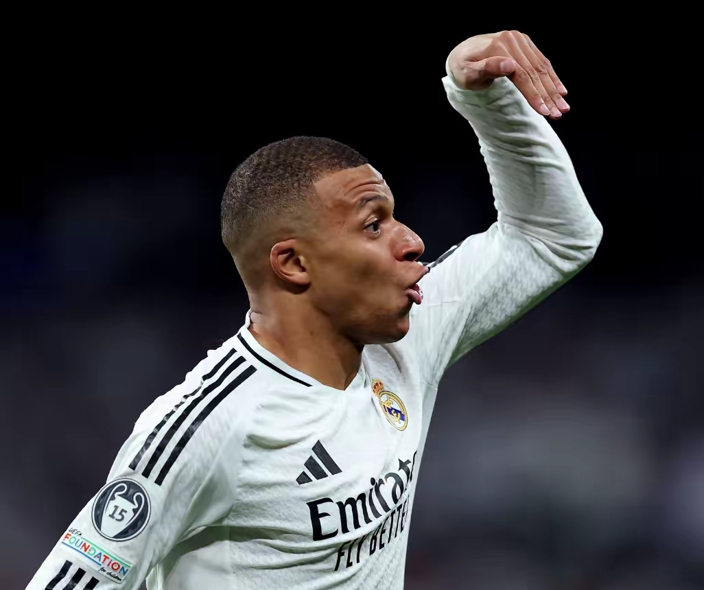  阿斯顿维拉对奥林匹亚 