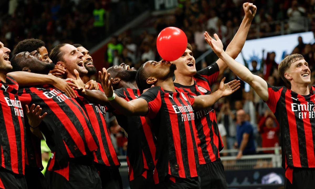 里程碑夜！国际米兰遗憾出局；荷甲窗口期刷纪录；引发热议；球队文化再被提及的简单介绍